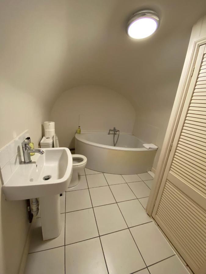 Stylish Maisonette And Studio In Victoria London Phòng bức ảnh